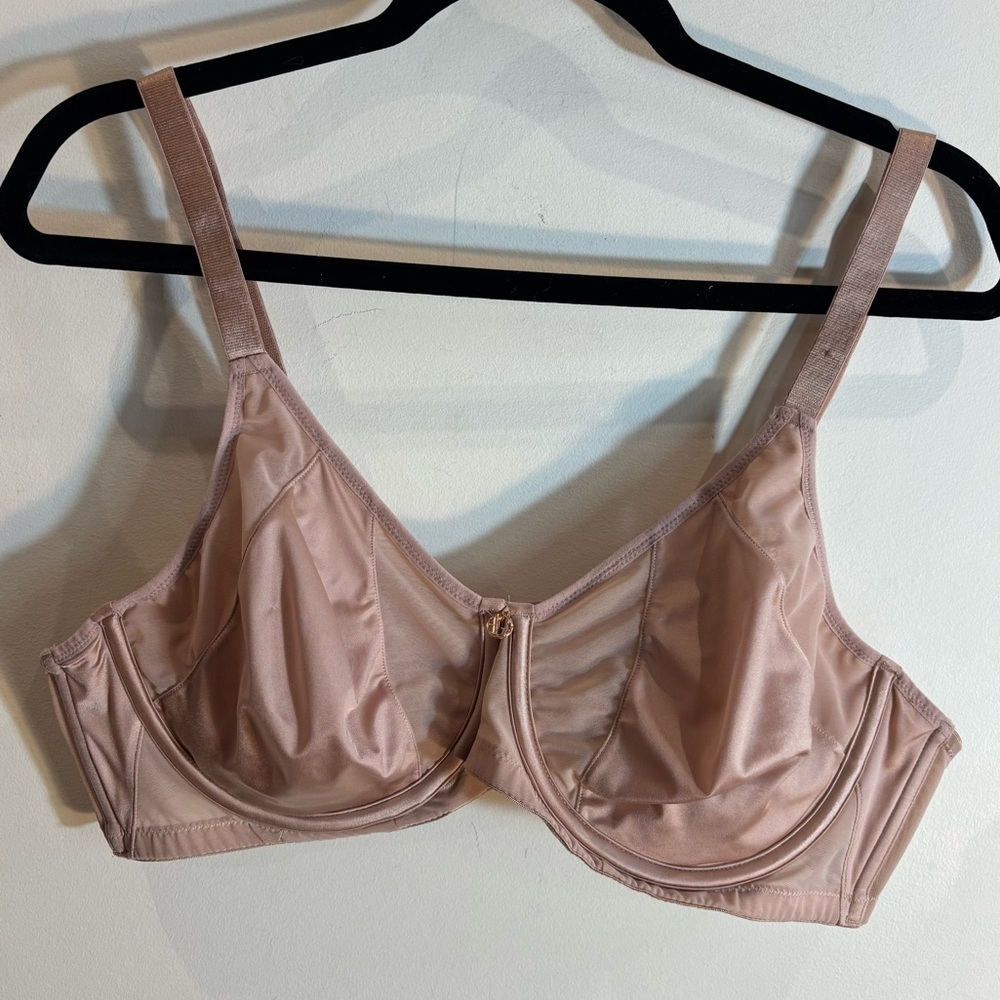 ASHLEY GRAHAM Sz 42D Underwire Unpadded Bra Double Layer Partly Sheer Adjustable